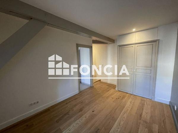 Location Appartement 2 pièces 37.9 m² - 12-14 RUE MICHELET Auxerre 89000