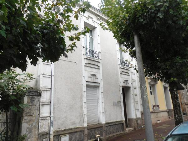 87000 LIMOGES - Immeuble de rapport