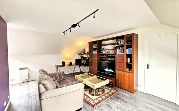 Maison à vendre    8 pièces • 210 m2 Saint-Nom-la-Bretèche