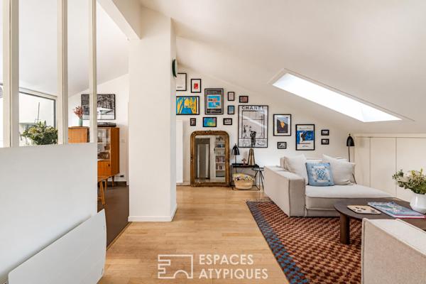 Penthouse confidentiel et terrasse plein ciel face au clocher du vieux Saint-Cloud.