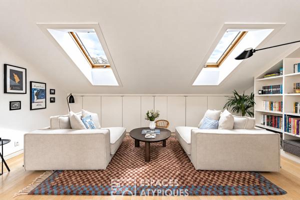 Penthouse confidentiel et terrasse plein ciel face au clocher du vieux Saint-Cloud.