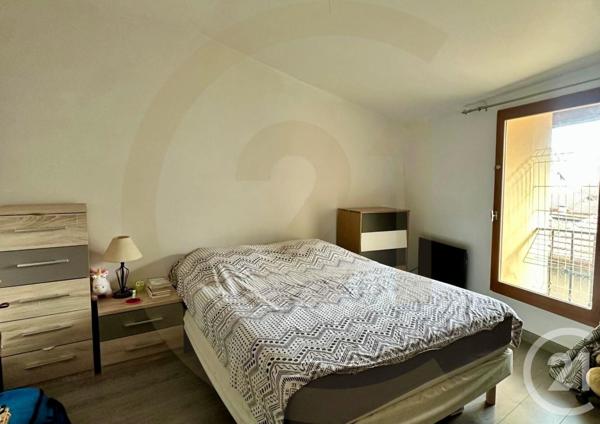 Appartement T2 à vendre  2 pièces - 76,76 m2 BOURGOIN JALLIEU - 38