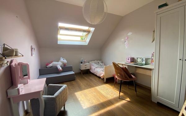 Maison à vendre    7 pièces •  La Ferrière-Bochard