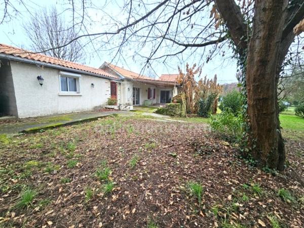 Maison plain-pied, 80 m², deux chambres au cœur du quartier de Saint cybard. ANGOULEME (16)