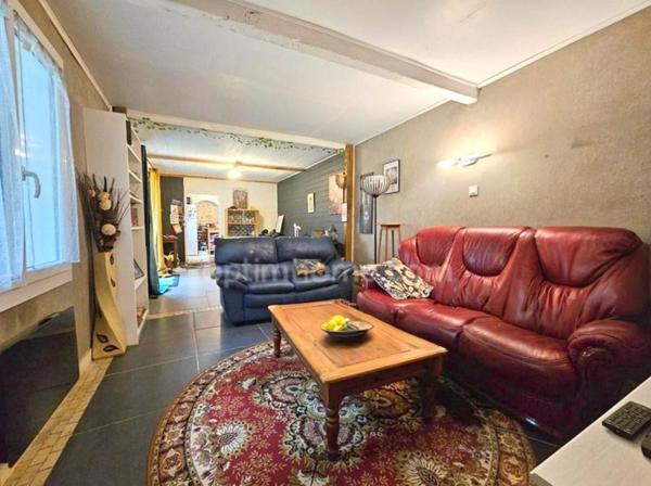 Maison plain-pied, 80 m², deux chambres au cœur du quartier de Saint cybard. ANGOULEME (16)