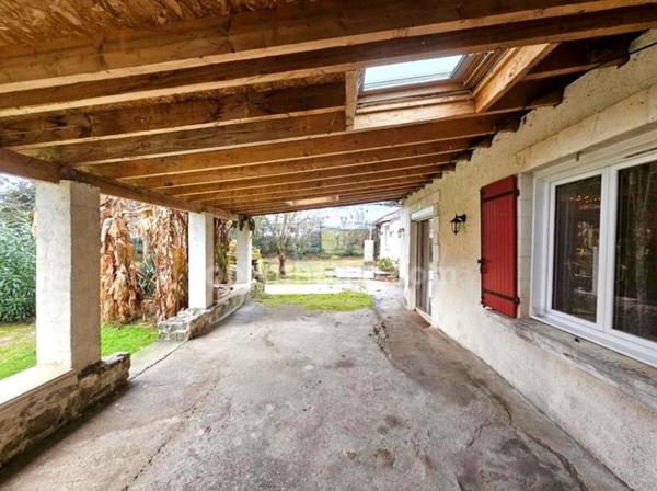 Maison plain-pied, 80 m², deux chambres au cœur du quartier de Saint cybard. ANGOULEME (16)