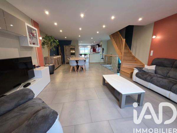 Maison à vendre 6 pièces 115 m² Escombres-et-le-Chesnois