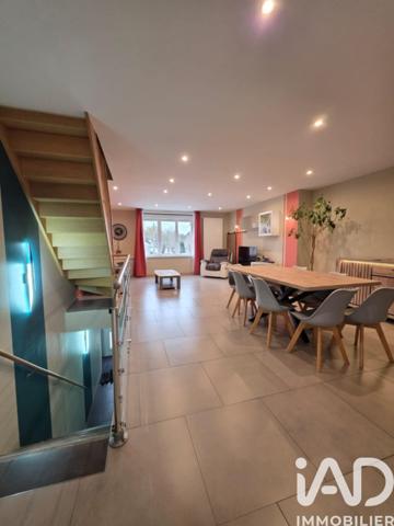 Maison à vendre 6 pièces 115 m² Escombres-et-le-Chesnois