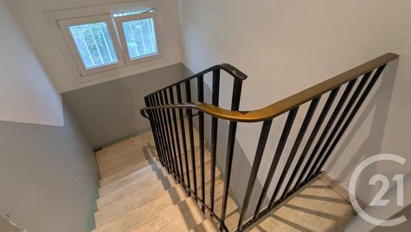 Immeuble à vendre  186,39 m 2   VILLIERS SUR MARNE  - 94