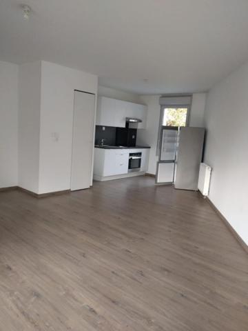 Proche Zola et Chantenay, T3 récent d une surface de 66.61m2, Nantes 44000