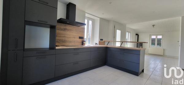 Maison de village 5 pièces de 129 m² à Digoin (71160)