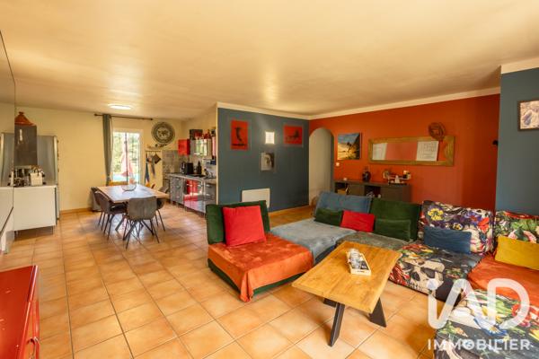 Maison à vendre 5 pièces 90 m² Arles