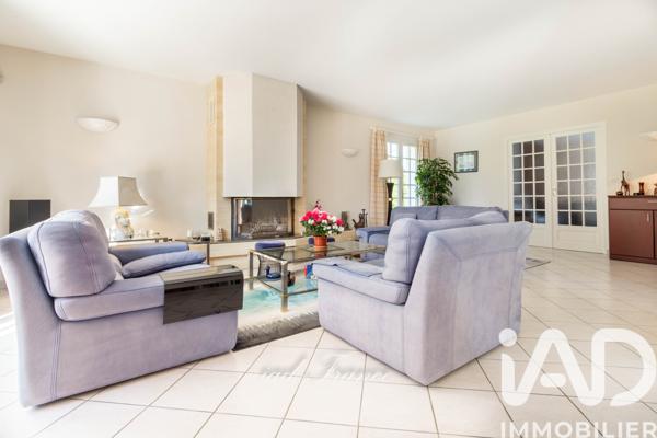 Maison à vendre 9 pièces 246 m² Orgeval