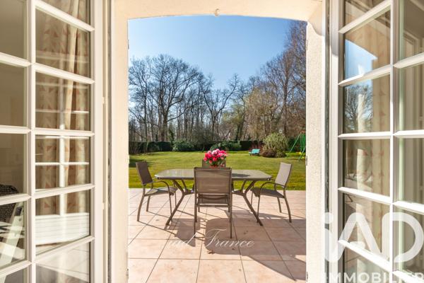 Maison à vendre 9 pièces 246 m² Orgeval