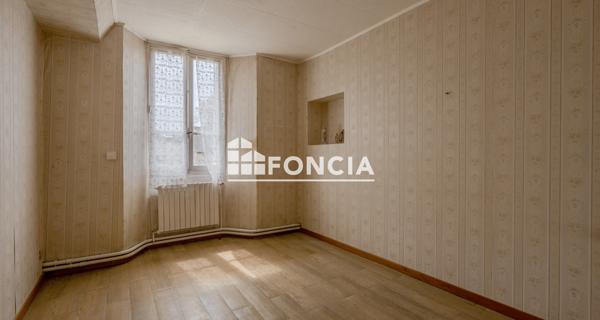 À vendre Maison 8 pièces 182.9 m² - Sillé-le-guillaume 72140