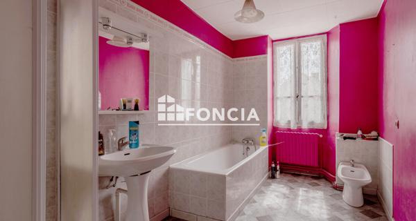 À vendre Maison 8 pièces 182.9 m² - Sillé-le-guillaume 72140