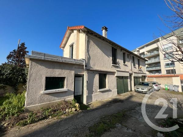 Immeuble à vendre  111 m2 BAGNEUX - 92