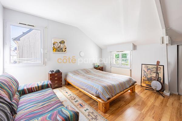 Vente
                Maison140 m² - 6 Pièces -
                    ORVAULT (44700)