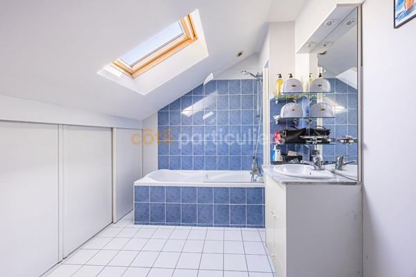 Vente
                Maison140 m² - 6 Pièces -
                    ORVAULT (44700)