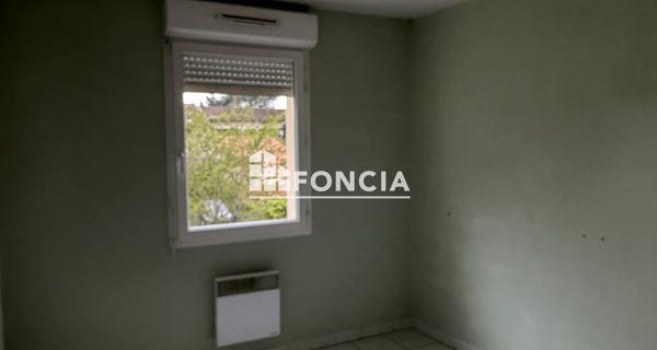 Location Appartement 2 pièces 39.45 m² - Villeneuve-sur-lot 47300