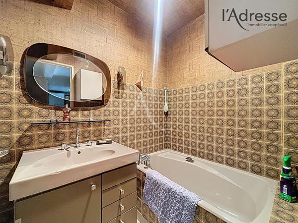 Suresnes - Appartement 3 pièces de avec fort potentiel