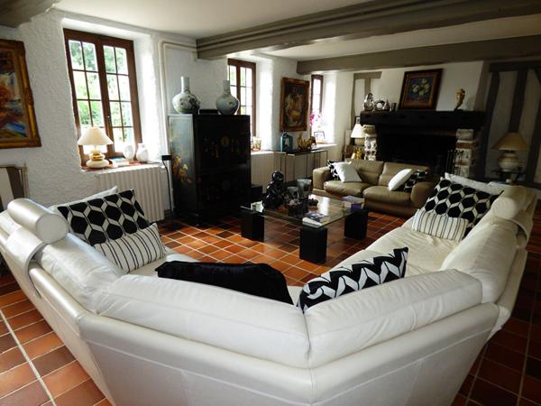 Maison Montbarrois 7 pièce(s) 286.75 m2