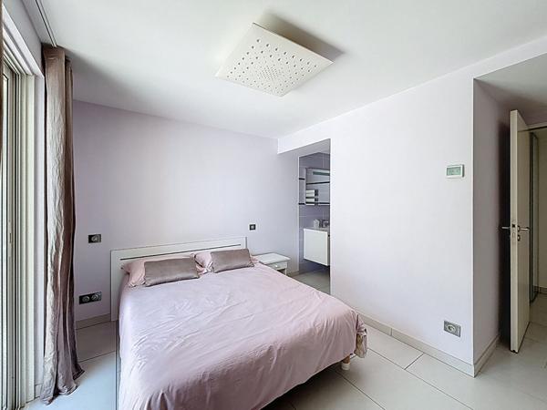 A vendre - Villa -  Juan Les Pins - 260 m2