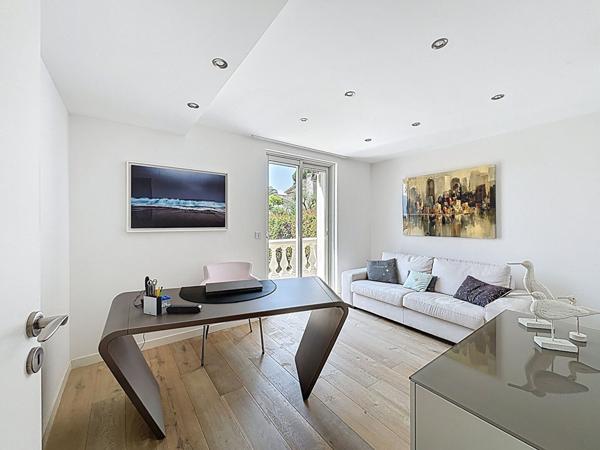 A vendre - Villa -  Juan Les Pins - 260 m2