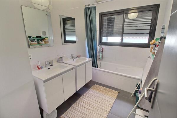 A VENDRE CABESTANY VILLA CONTEMPORAINE DE TYPE F3