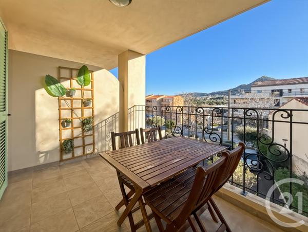 Appartement T2 à vendre  2 pièces - 33,27 m2 L ILE ROUSSE - 202