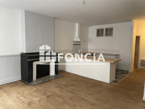 Location Appartement 3 pièces 68.7 m² - 20 RUE LAFAYETTE L'isle-jourdain 32600