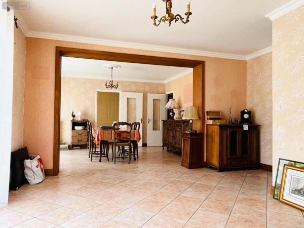 Maison à vendre à Avranches dans la Manche (50300), ref : 12547/296