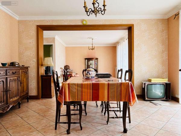 Maison à vendre à Avranches dans la Manche (50300), ref : 12547/296