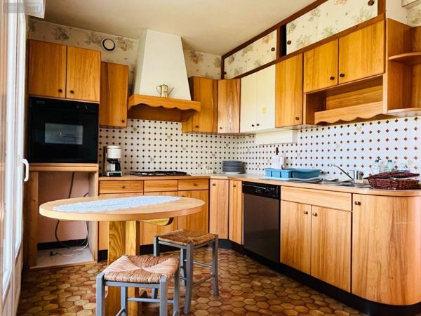 Maison à vendre à Avranches dans la Manche (50300), ref : 12547/296