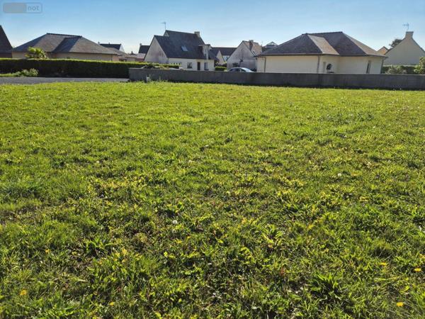 Terrain à Batir à vendre à Saint-Pol-de-Léon dans le Finistère (29250), ref : 29104-TEBA1115