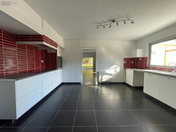 Maison de ville à vendre à Angers dans le Maine-et-Loire (49000), ref : 49PLP003   
Roc EPINE