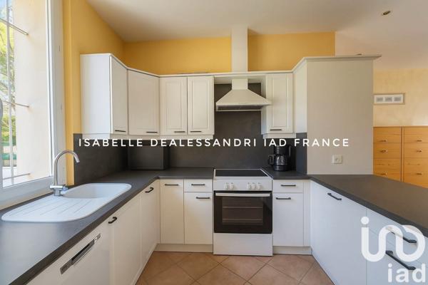 Appartement à vendre 4 pièces 84 m² Sanary-sur-Mer