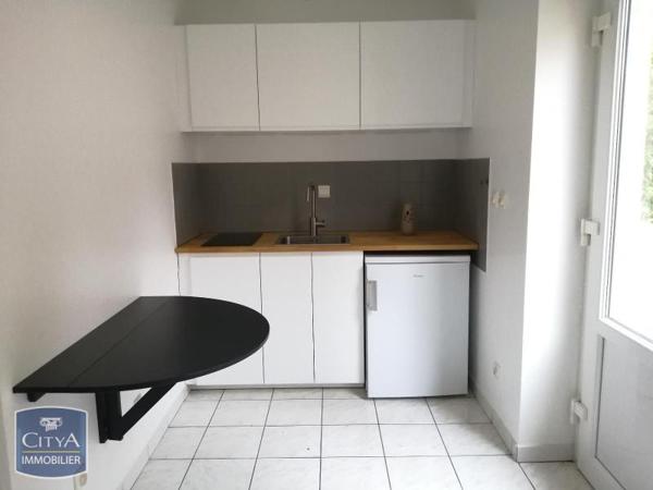 Appartement à louer 1 pièce 31.1m²