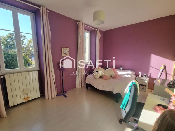 Sublime bâtisse en pierre de 183 m² à Migron, idéalement située entre Cognac, Matha et Saint-Jean-d’Angély