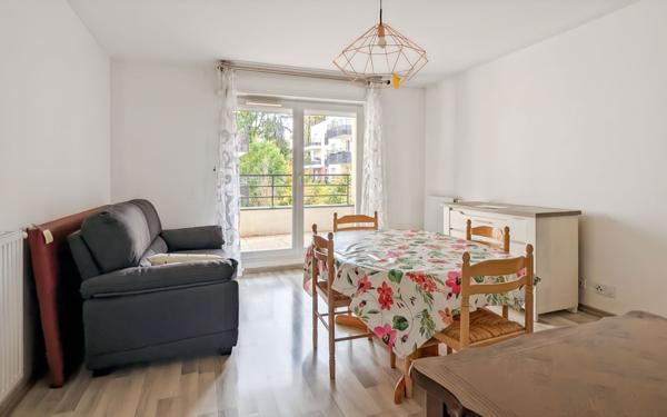 Appartement à vendre    2 pièces • 45,20 m2 Rambouillet