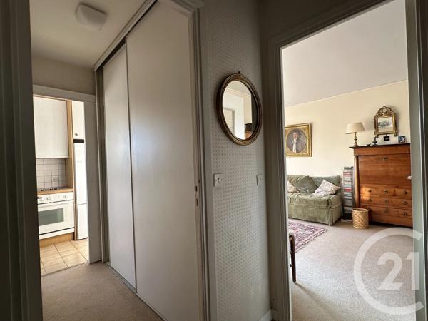 Appartement F2 à vendre  2 pièces - 46,10 m 2   PARIS  - 75015