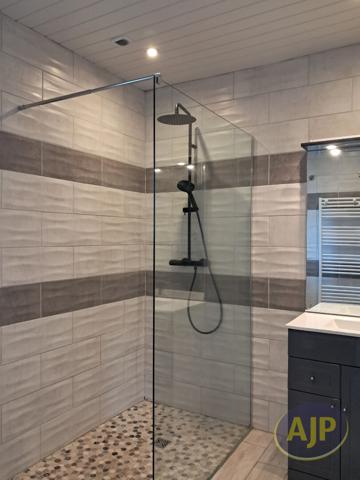 Maison à louer Pons : 4 pièces, 98m² avec 3 chambre(s) à 880€ - AJP Immobilier Pons