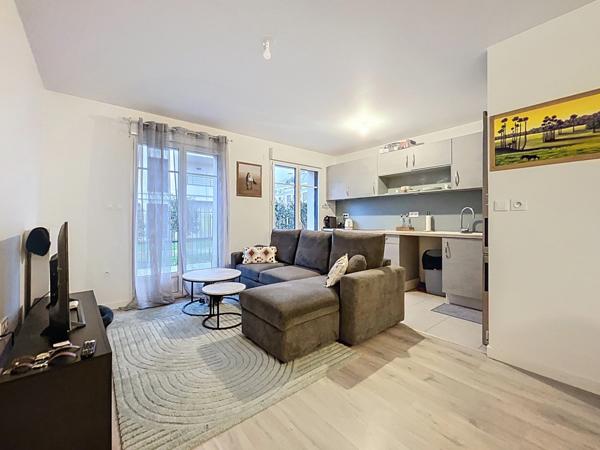 Appartement à vendre 3 pièces SAINT CYR SUR LOIRE (37)