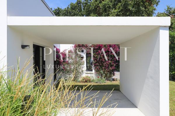 ROMEO – A l’entrée sud de Biarritz – location de vacances avec piscine – 8 personnes, BIARRITZ