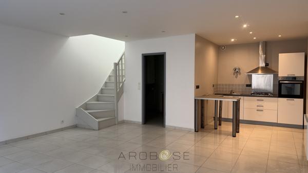 Maison de village avec cour, entièrement réhabilitée!