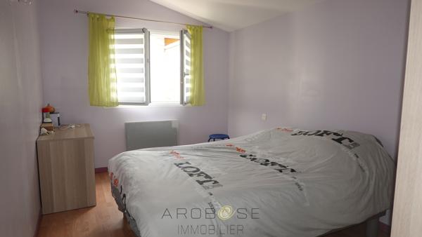 Maison de village avec cour, entièrement réhabilitée!