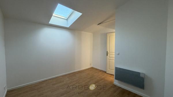 Maison de village avec cour, entièrement réhabilitée!