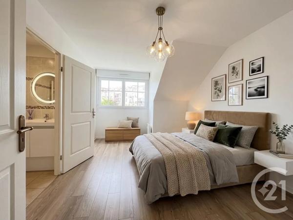 Appartement F4 à vendre  4 pièces - 95,81 m 2   LES CLAYES SOUS BOIS  - 78