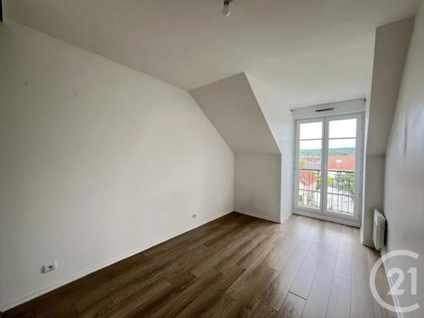 Appartement F4 à vendre  4 pièces - 95,81 m 2   LES CLAYES SOUS BOIS  - 78