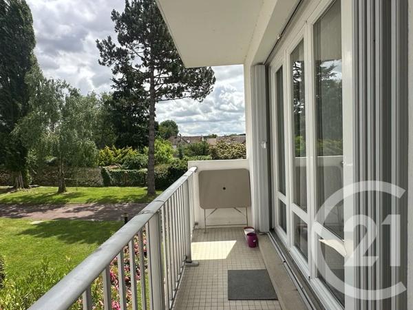 Appartement F4 à vendre  4 pièces - 83,63 m 2   COULOMMIERS  - 77